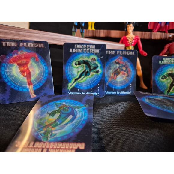 Justice League From DC Comics, Action Figures And Cards. - Picture 11 of 15